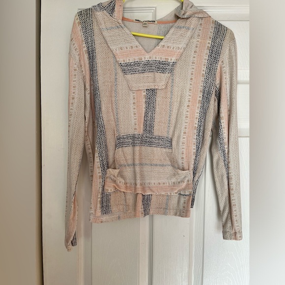 Wallflower Dotted Style Hoodie T shirt - Picture 5 of 9